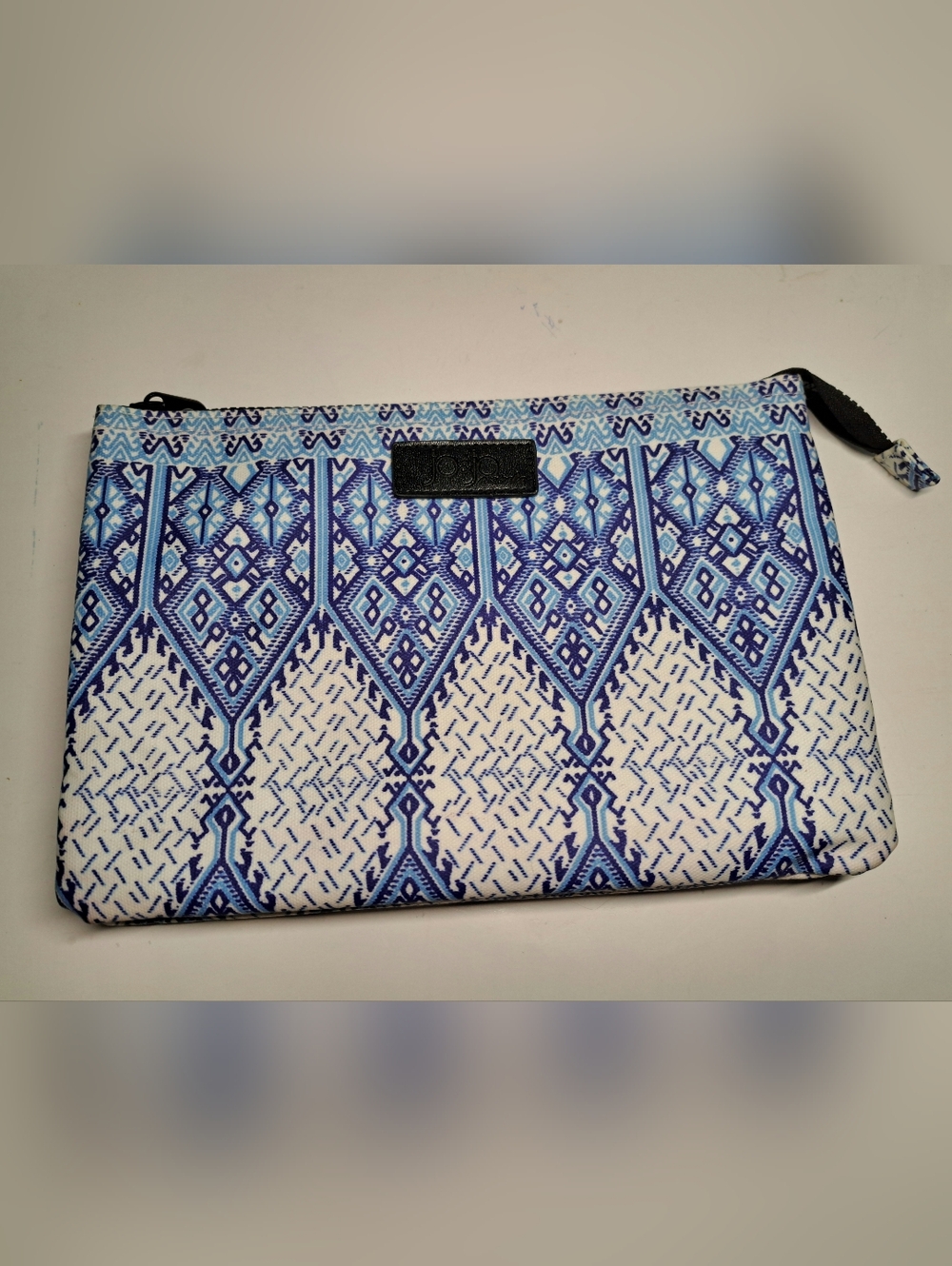 Blue Patterned Cosmetic Pouch – Women’s Makeup Case